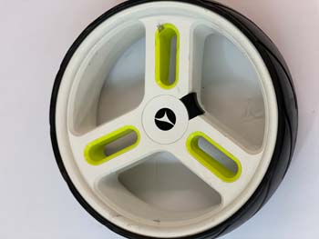 Wheel white RH SP19-R0313